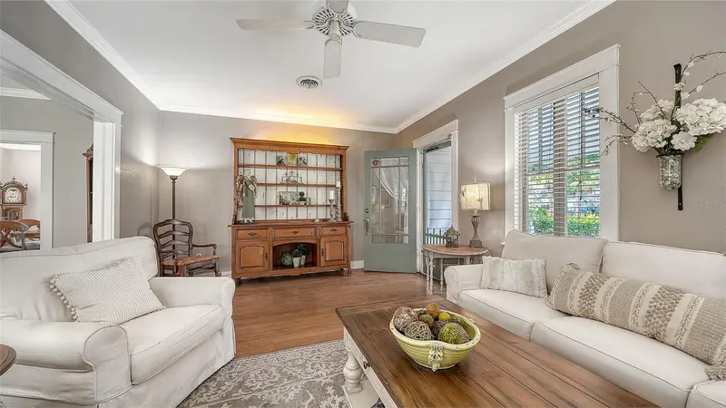 1751 FLOYD STREET, SARASOTA, photo 5 of 50