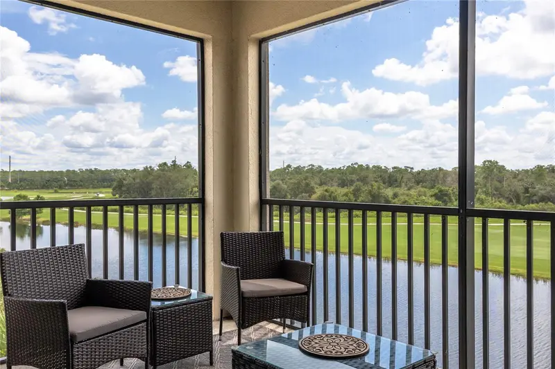 17902 GAWTHROP DRIVE #401, BRADENTON