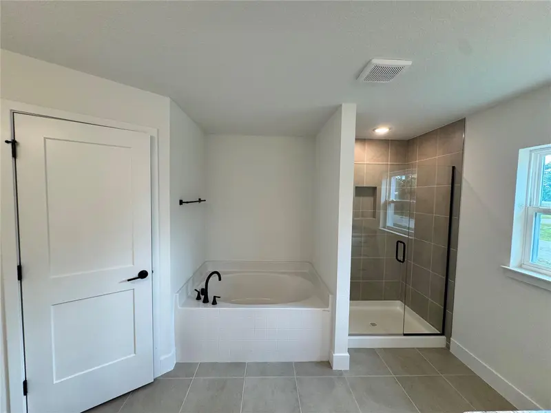 5485 RHAPSODY AVE., NORTH PORT, photo 3 of 19