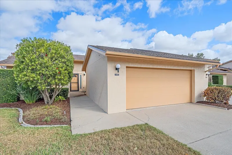3135 GLEN ELYN BOULEVARD #13, SARASOTA