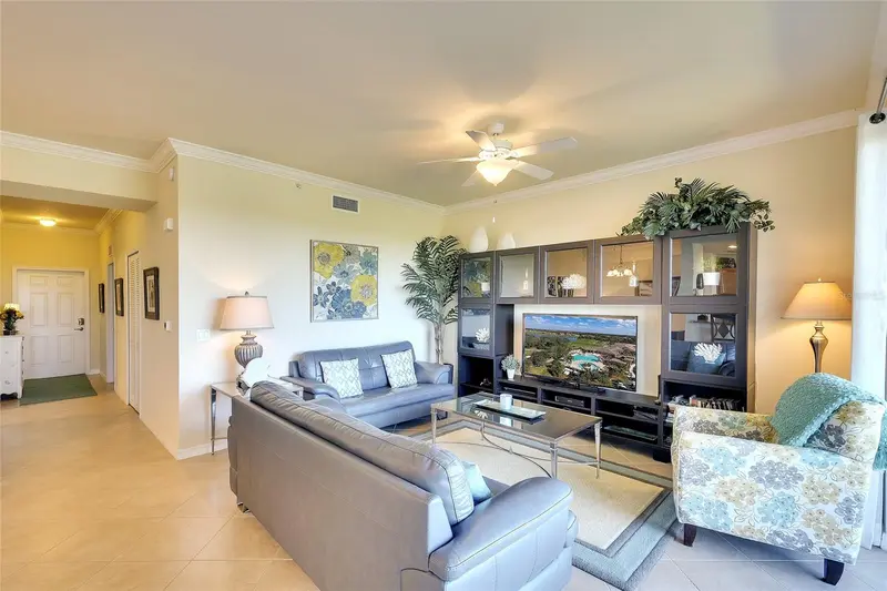 7121 RIVER HAMMOCK DRIVE #303, BRADENTON