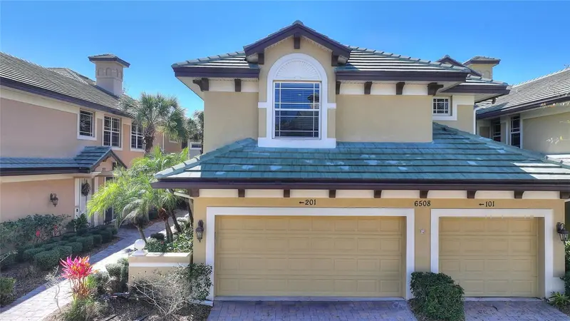 6508 MOORINGS POINT CIRCLE #201, LAKEWOOD RANCH, photo 2 of 63
