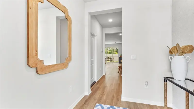 4052 GOLD DUST LANE, SARASOTA, photo 3 of 18