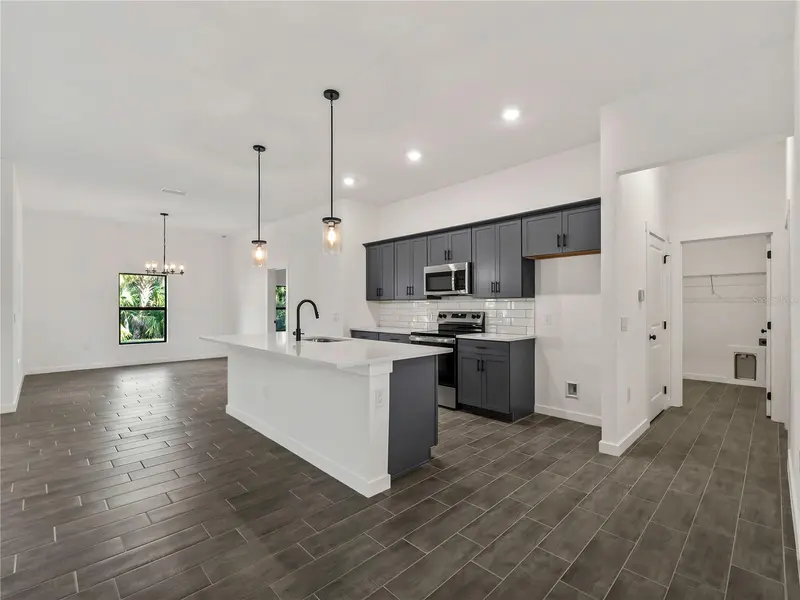 3855 LAMARQUE AVENUE, NORTH PORT, photo 5 of 32