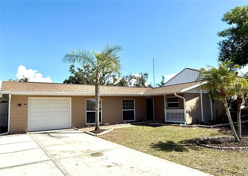 3715 SHARONDALE DRIVE, SARASOTA