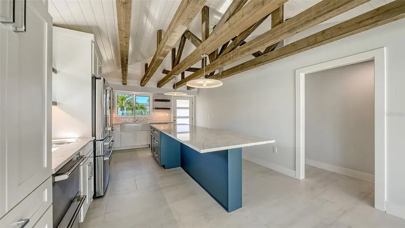 Thumbnail 15