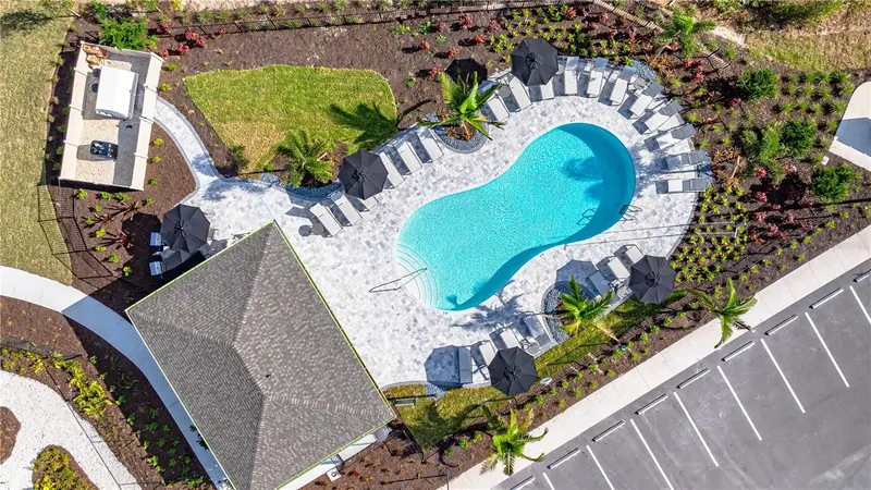 Thumbnail 13
