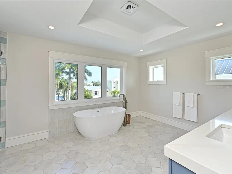 Thumbnail 28