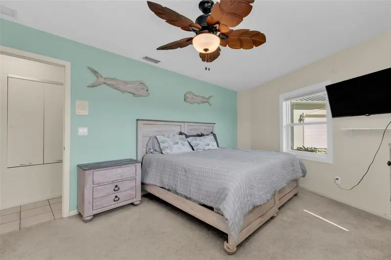 Thumbnail 34