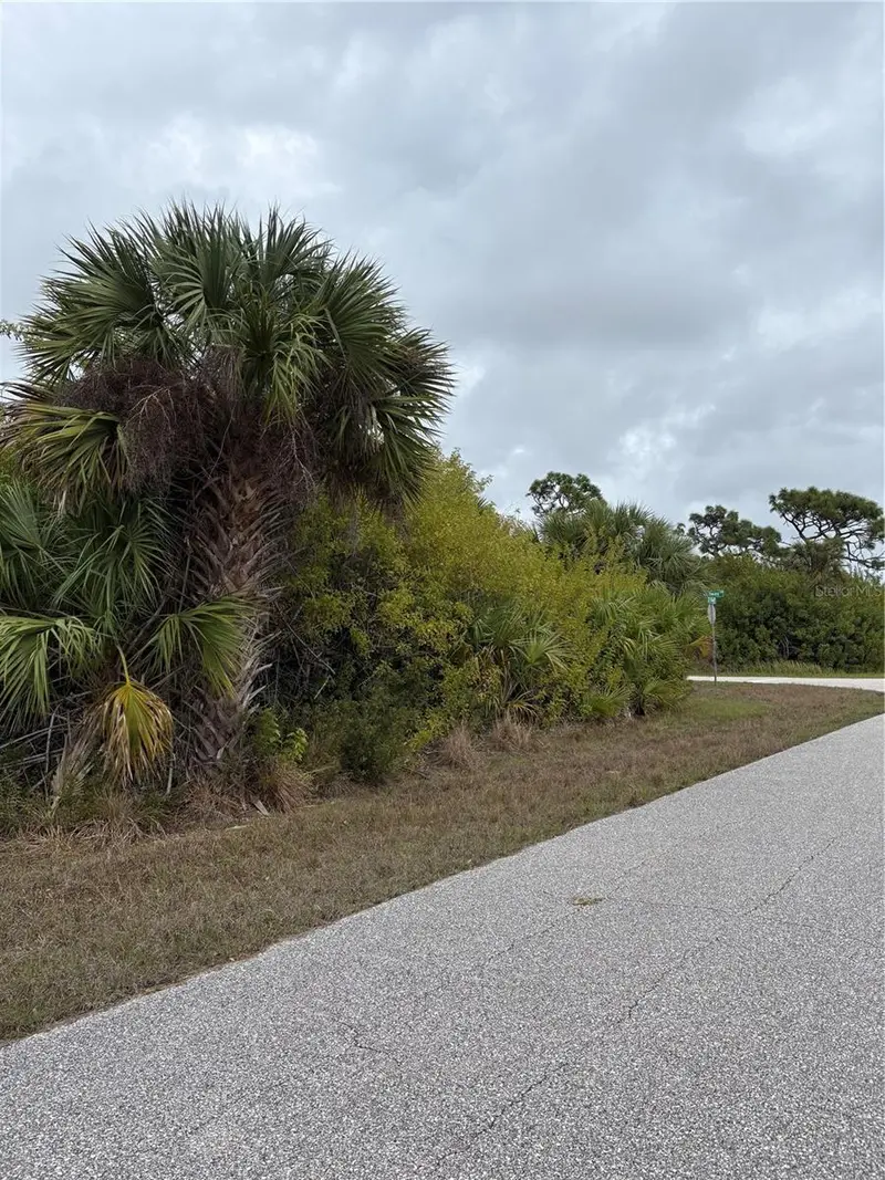 7513 TREADWAY ROAD, PORT CHARLOTTE