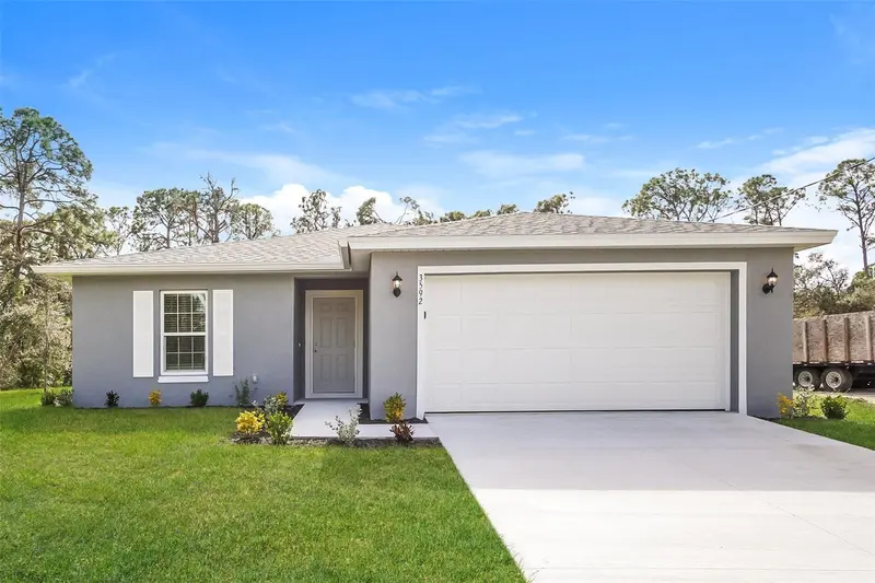 3592 GIBLIN DRIVE, NORTH PORT