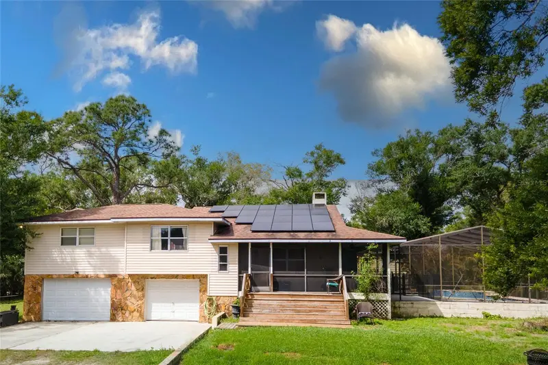 1143 MEYERS ROAD, VENICE