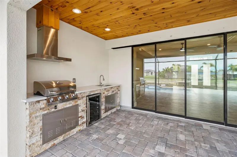 2523 DIXON TERRACE, PORT CHARLOTTE, photo 5 of 29