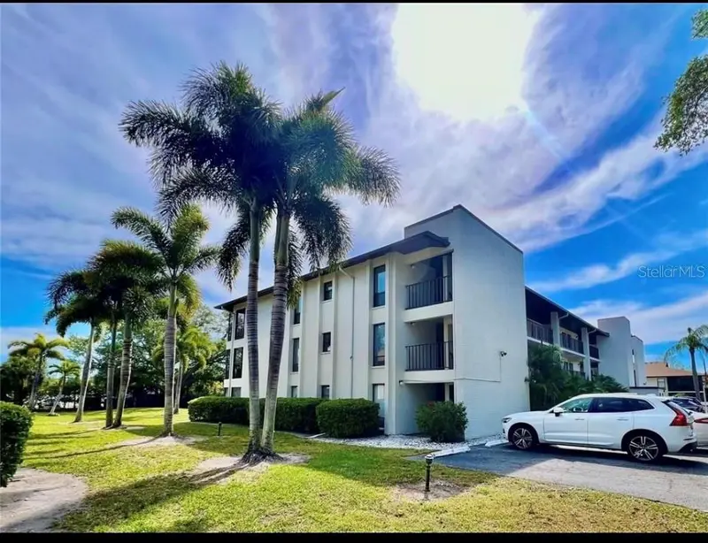 7203 CURTISS AVENUE #1A, SARASOTA