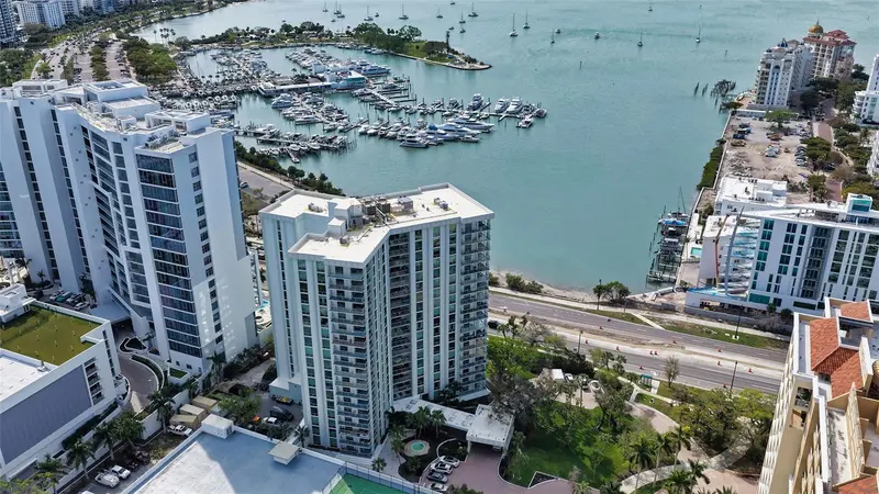 1111 GULFSTREAM AVENUE #10E, SARASOTA