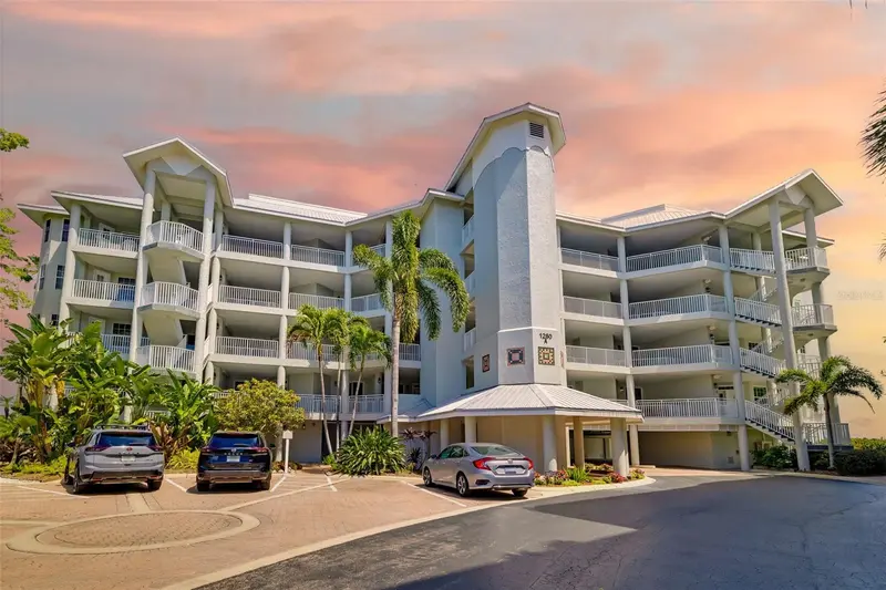 1280 DOLPHIN BAY WAY #504, SARASOTA