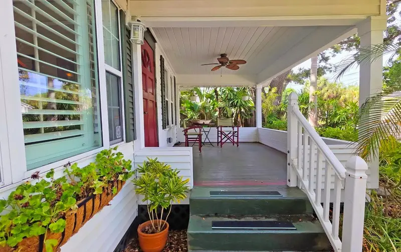 2310 HICKORY AVENUE, SARASOTA, photo 3 of 44