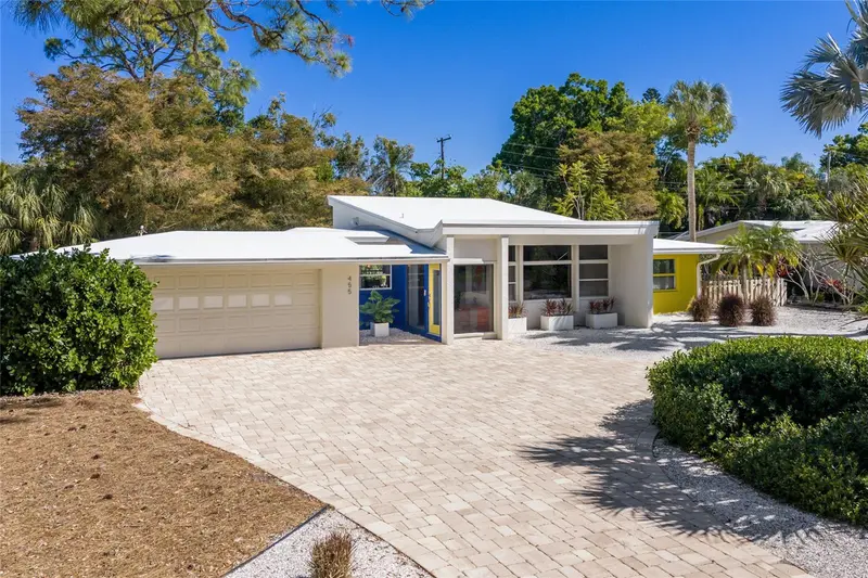 455 SHORE DRIVE, SARASOTA