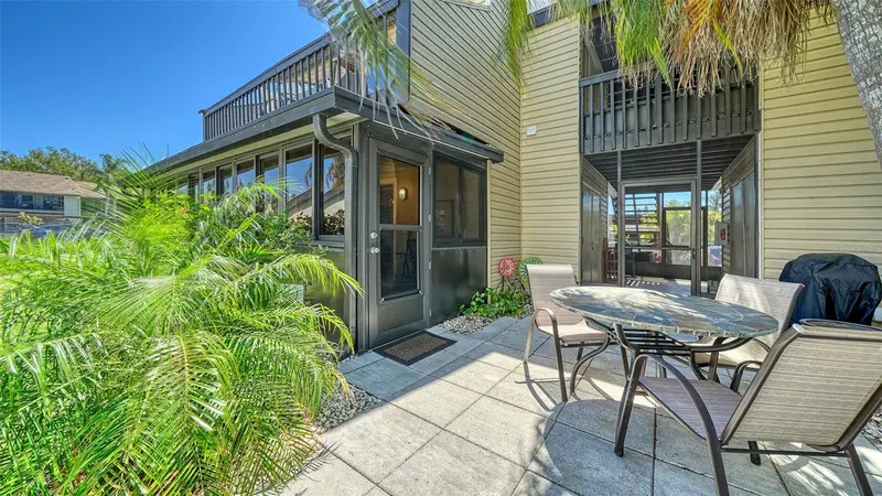 712 WHITE PINE TREE ROAD #77, VENICE
