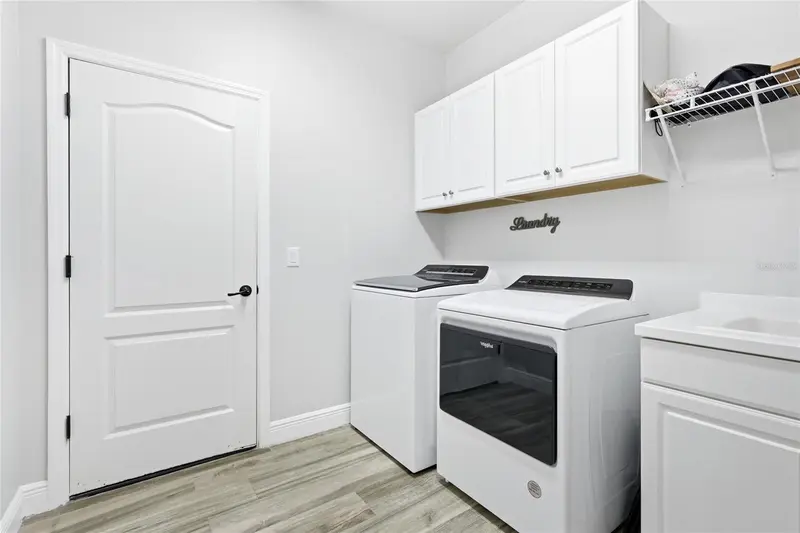 Thumbnail 19