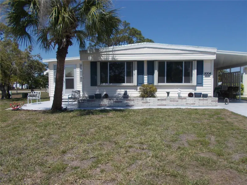 5004 PALENA BOULEVARD, NORTH PORT