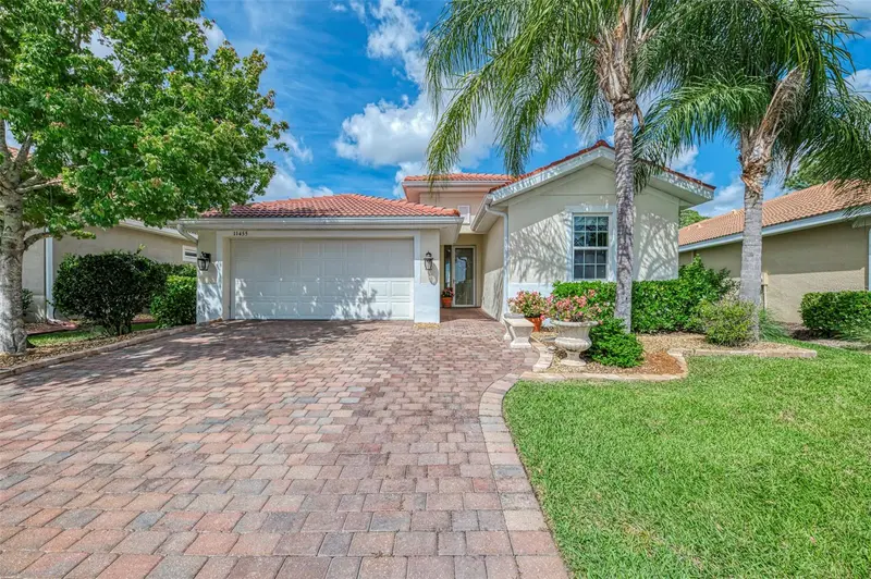 11455 BLACKFIN STREET, VENICE