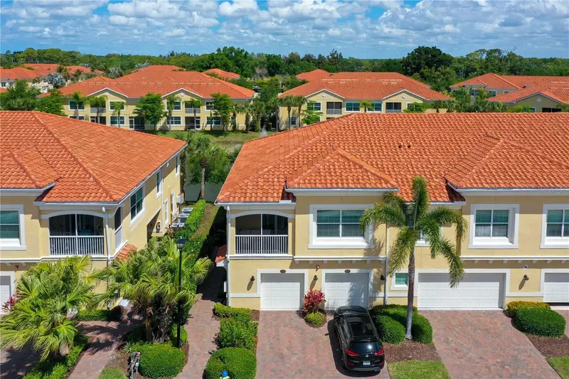 4226 FRONTIER LANE #103, OSPREY