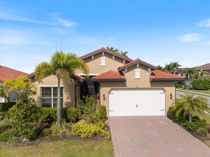 520 MARAVIYA BOULEVARD, NOKOMIS