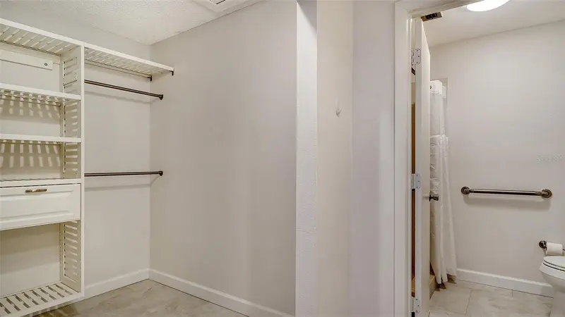 Thumbnail 31