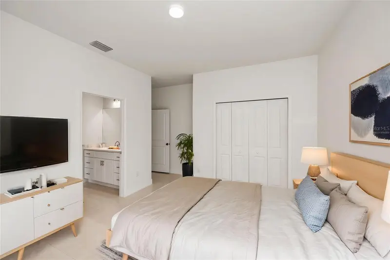 Thumbnail 26