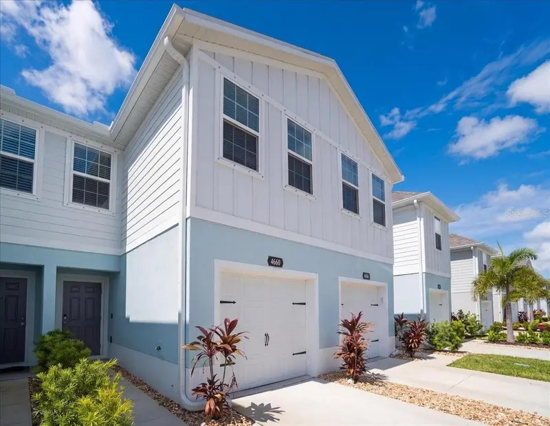 4660 OLD BLUSH STREET, BRADENTON