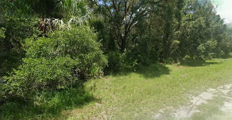 BANGAR LANE, NORTH PORT