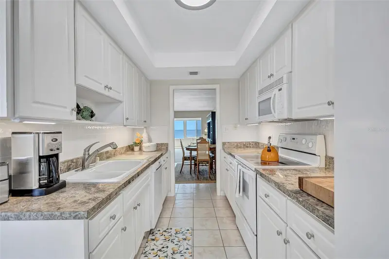 Thumbnail 23