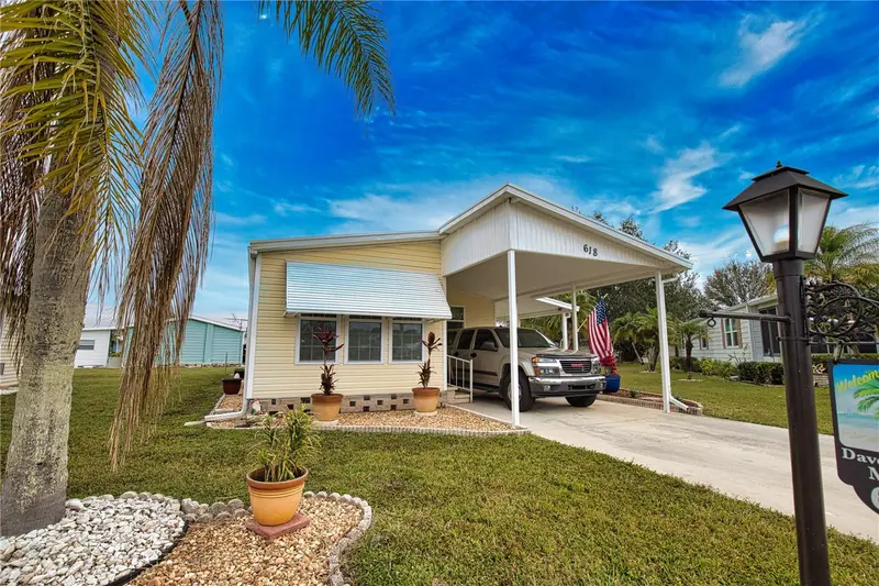 618 IGLESIA DRIVE, NORTH PORT