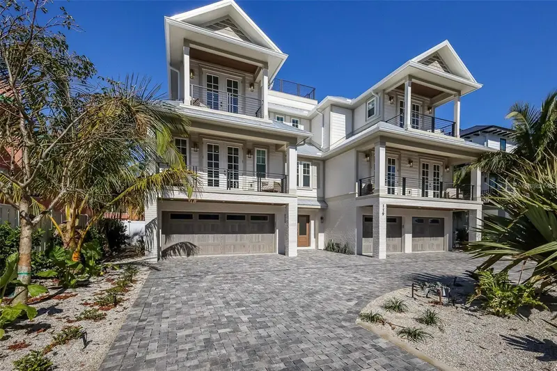 119 MCKINLEY DRIVE, SARASOTA
