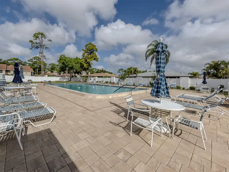 Thumbnail 32