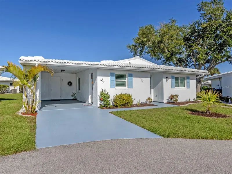 414 CIRCLEWOOD DRIVE #H2, VENICE