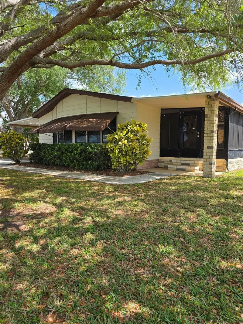 6228 FALCON DRIVE, ENGLEWOOD