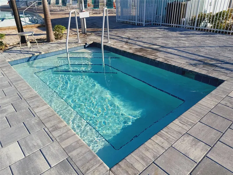 Thumbnail 40