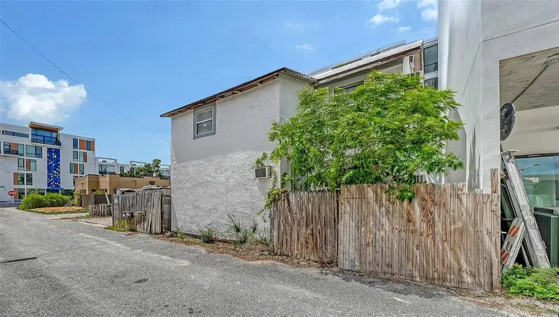 Thumbnail 18