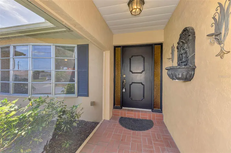 1290 LAKESIDE DRIVE, VENICE, photo 4 of 69