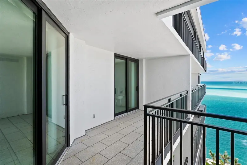 4822 OCEAN BOULEVARD #11E, SARASOTA