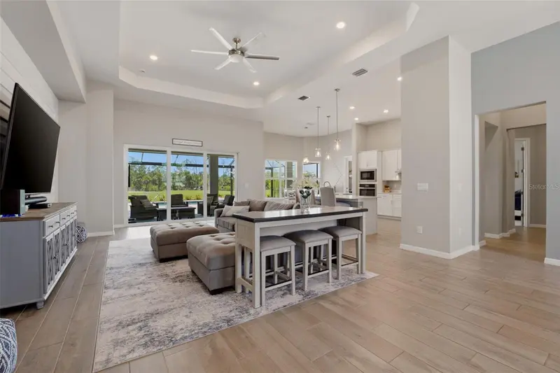12299 WELLEN GOLF STREET, VENICE, photo 2 of 75