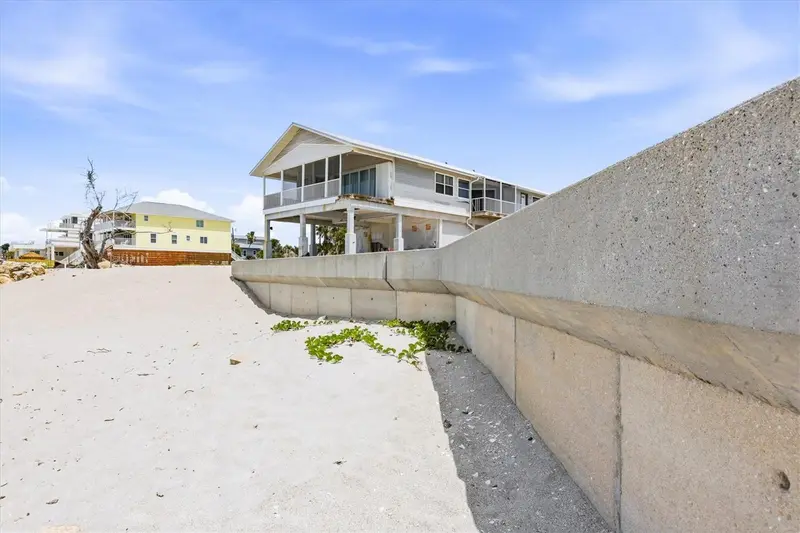 Thumbnail 32