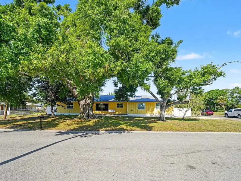 704 LOCKWOOD RIDGE ROAD, SARASOTA, photo 4 of 55