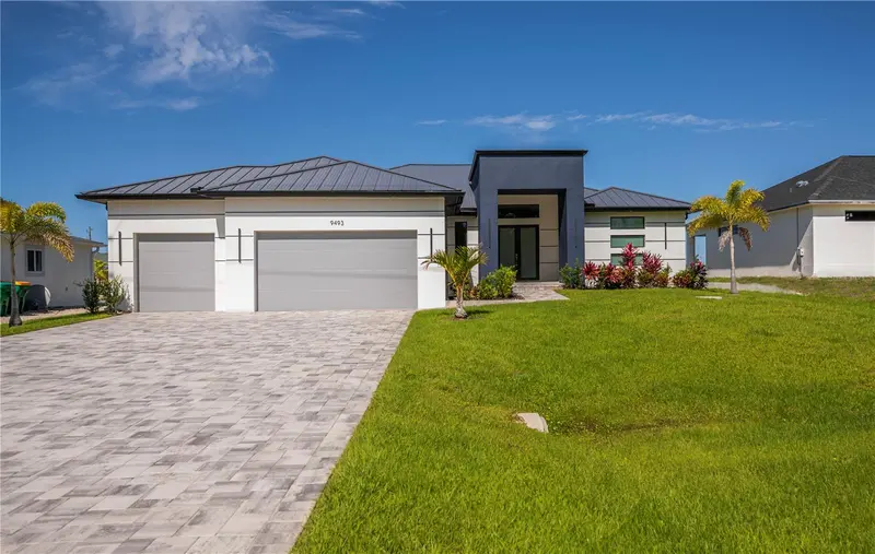 9493 ST PAUL DRIVE, PORT CHARLOTTE