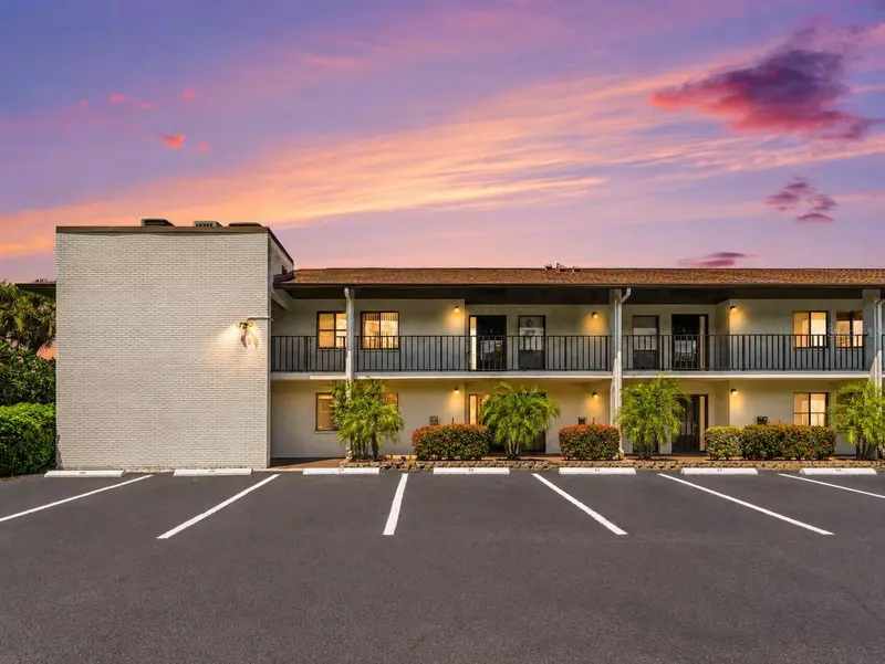 7205 CURTISS AVENUE 1A AVENUE #1A, SARASOTA