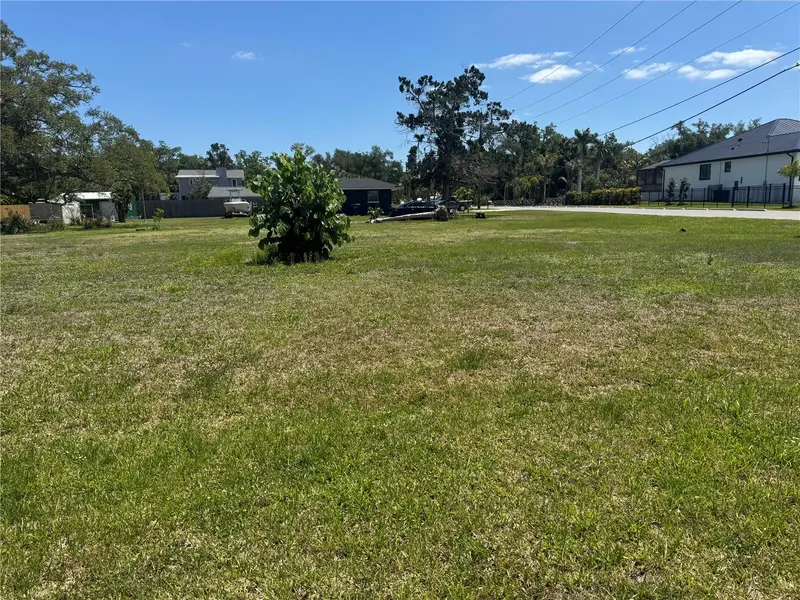 DONA WAY, NOKOMIS