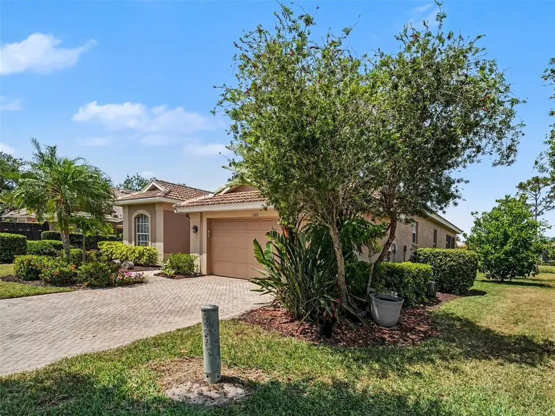 1361 NEW FOREST LANE, OSPREY, photo 3 of 45