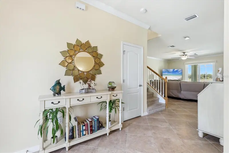 12541 CINQUETERRE DRIVE, VENICE, photo 4 of 89